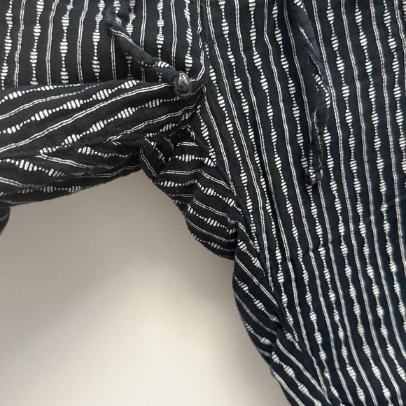 Old Navy lined pants - Picture 4 of 7